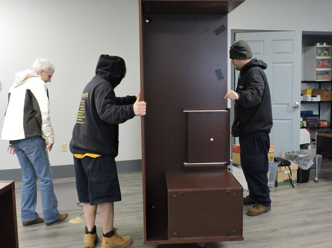 Monroe extension office makes the move into new building News, Sports